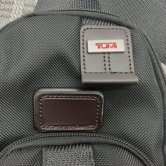NWT Tumi Alpha Bravo Anti-Theft Chest Sling Bag | Tactical Black Crossbody - Picture 5 of 7